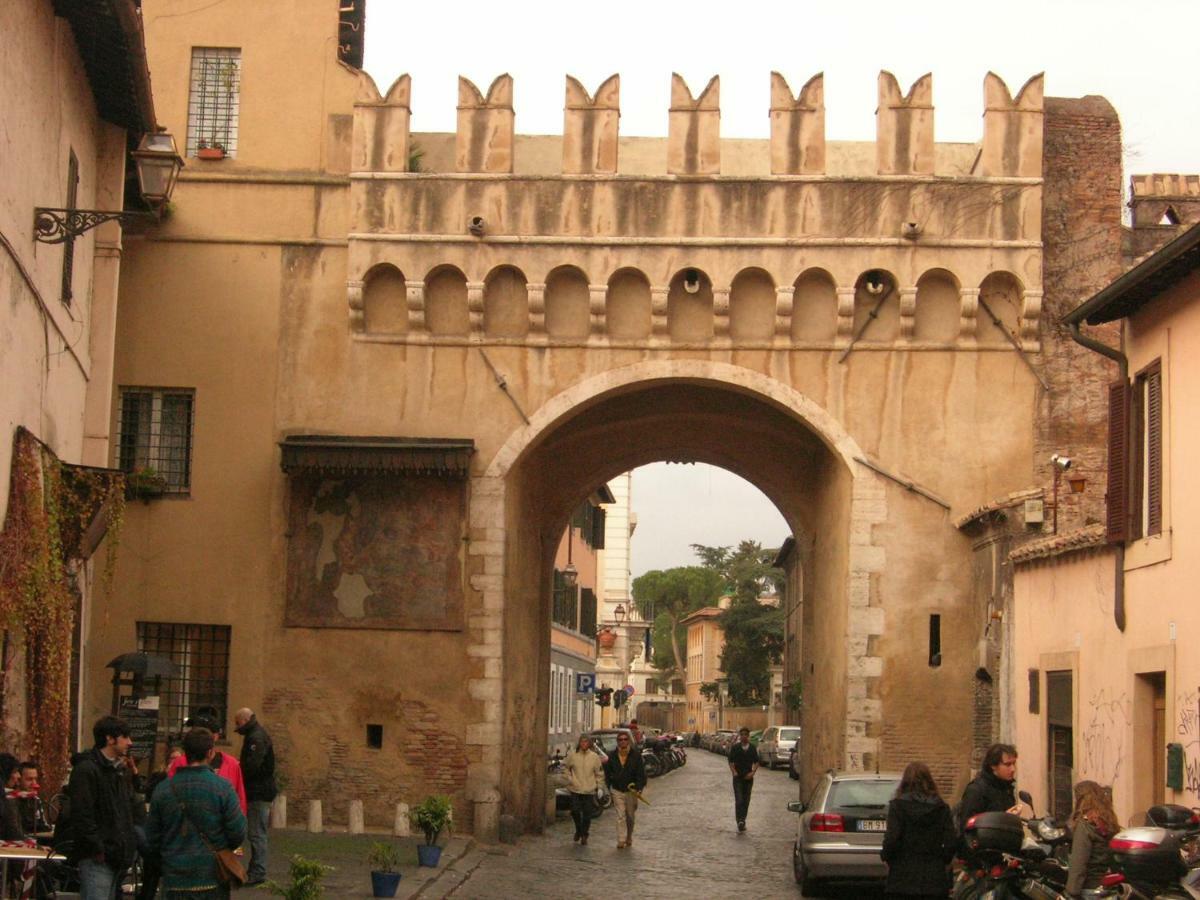 L'Antica Porta Di Trastevere Rome Luaran gambar